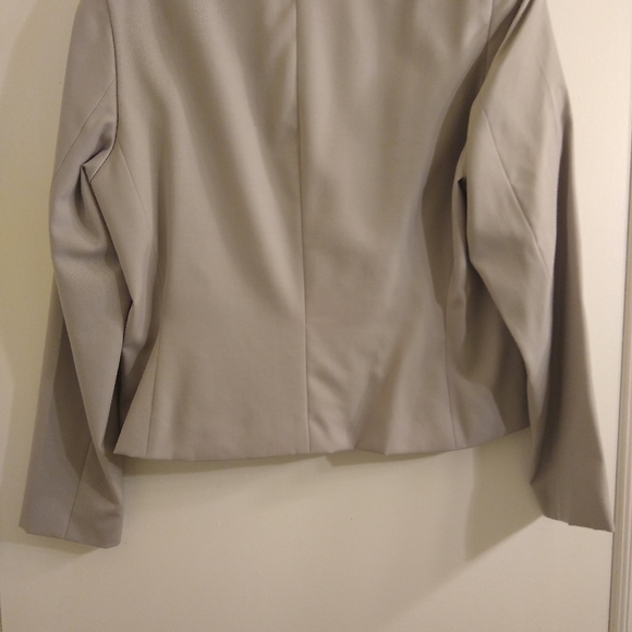 J crew size 12 petite jacket - Picture 3 of 8